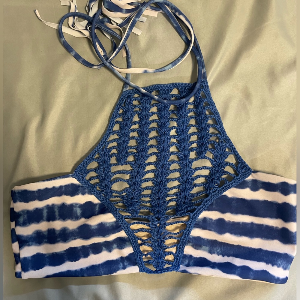 Acacia top M